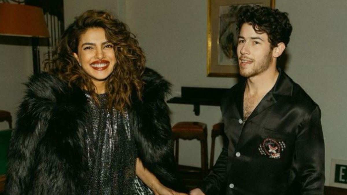 priyanka-chopra-dances-the-likes-nobodys-watching-at-hubby-nick-jonas-concert-in-vegas-watch